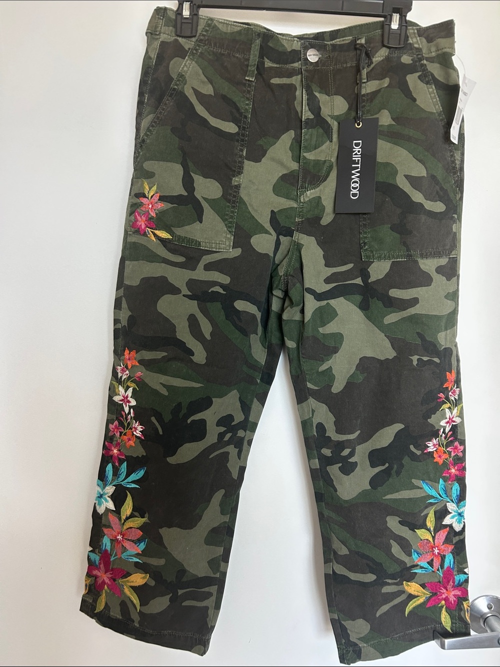 DRIFTWOOD Camouflage Crop Pants with Multicolor Floral Embroidery